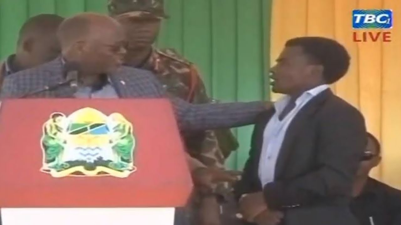 KIJANA  Aliyejitosa Mbele ya 'MAGUFULI'  Akamponza Mkurugenzi!