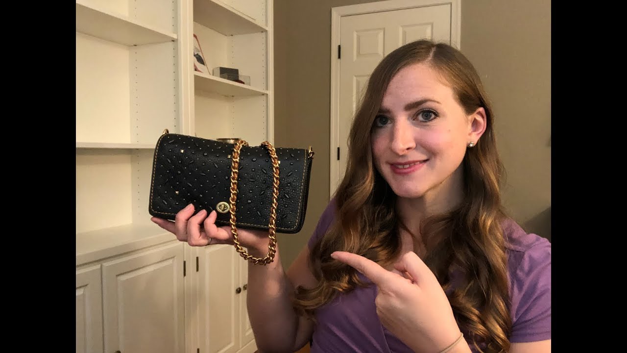 *REVIEW* Coach Dinky Bag & What Fits - YouTube