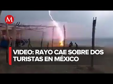 En playas de Aquila, Michoacán, dos personas impactadas por un rayo