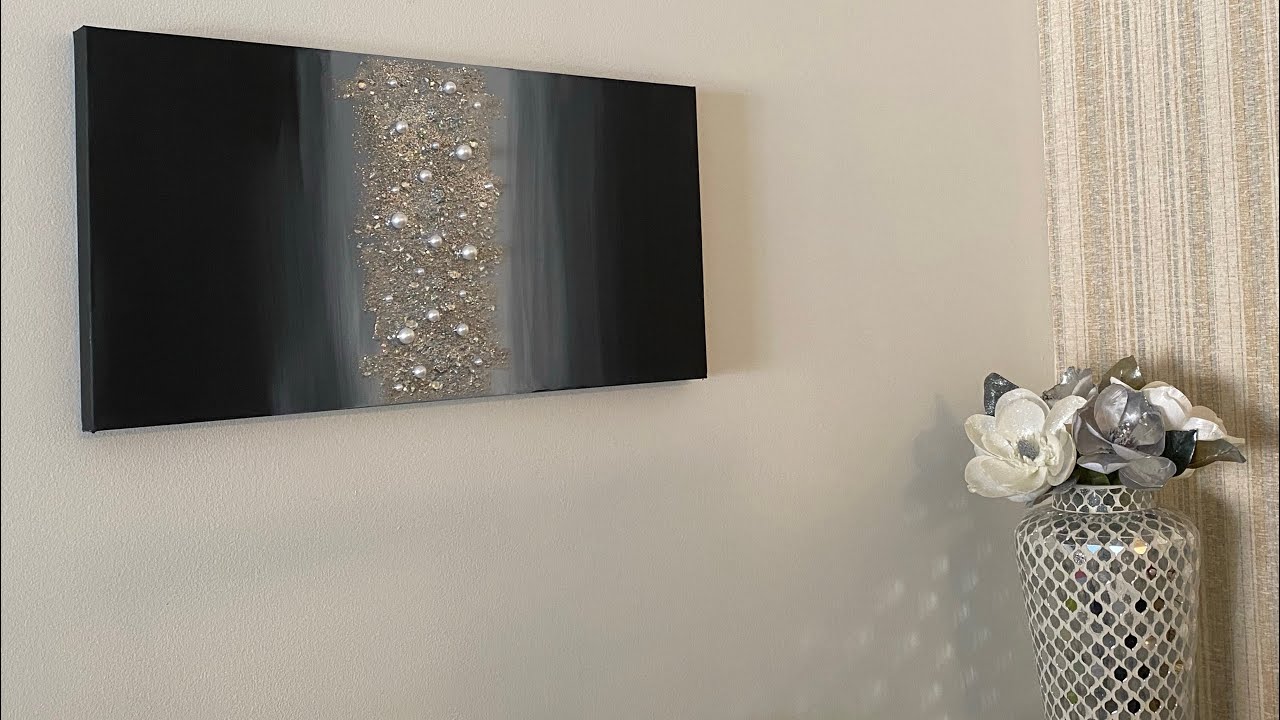 #189- Cuadro de Lienzo con brillantinas y perlas