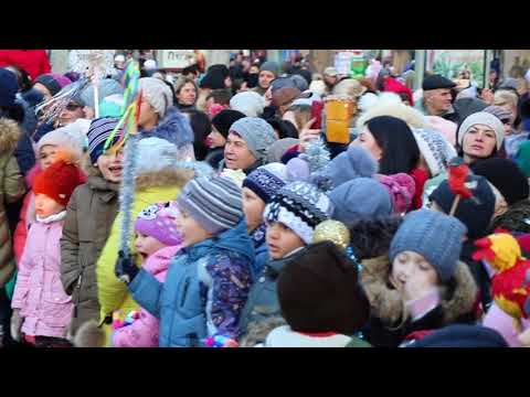 Мой город Н: Николаевцы зажгли ретро-елку.