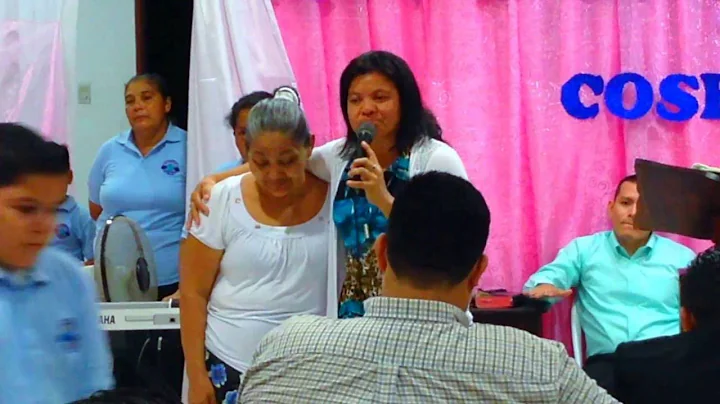 Pastora Hellen Aguilar en aniversario de Jehova Ni...