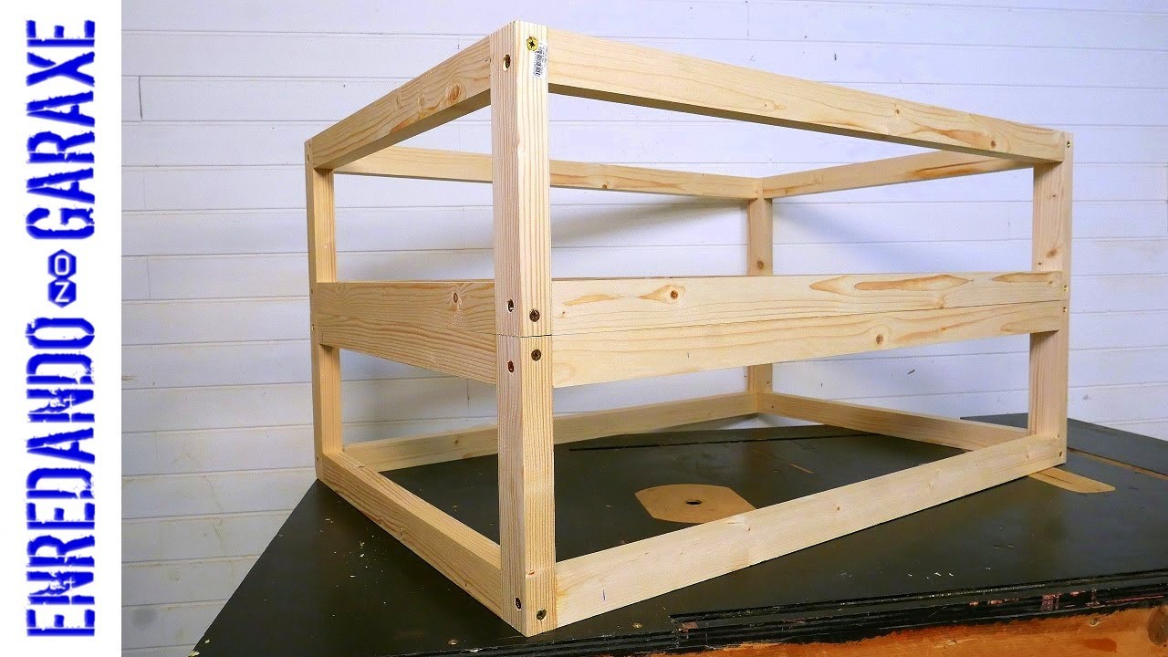 How to make a very simple wooden frame - YouTube