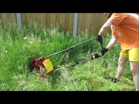 Video: Hoe Gras Maaien Met Een Trimmer? 26 Foto's Hoe Houd Je Hem Vast Tijdens Het Maaien? Hoe Het Correct Te Gebruiken Bij Het Maaien Van Hoog Gras Op Het Gazon?