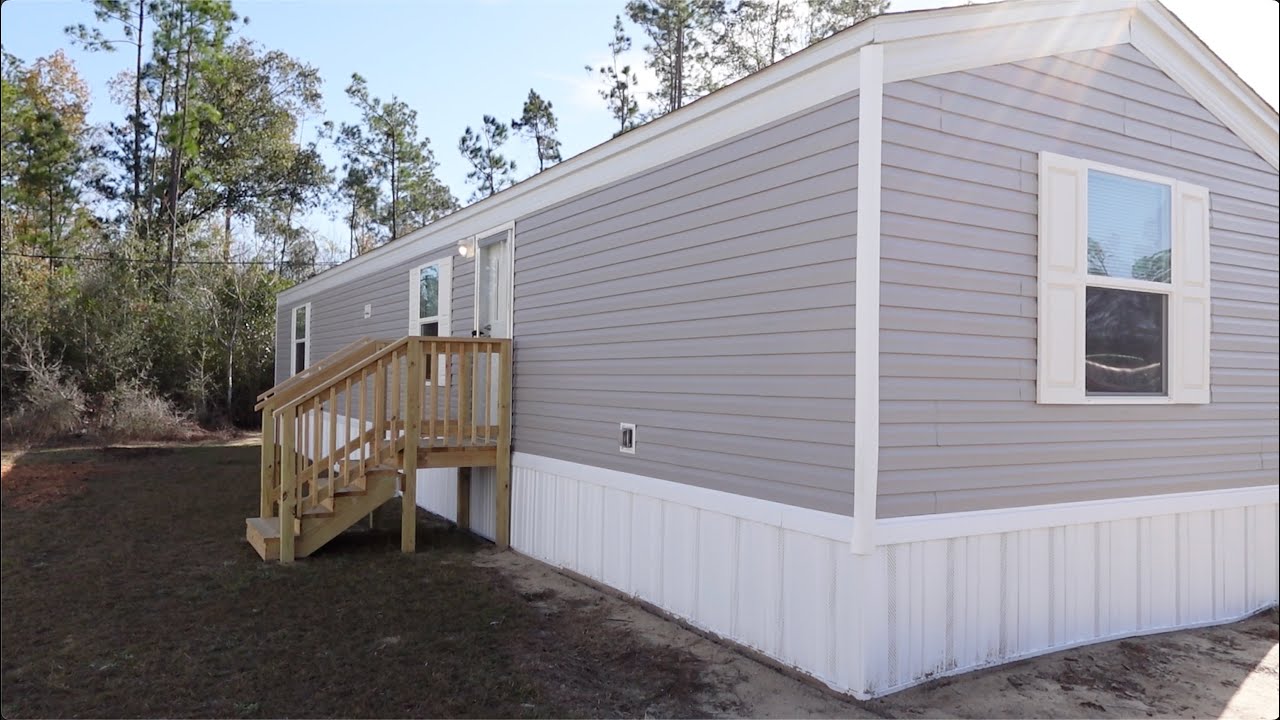 Marianna Homes for Rent 2BR/2BA 2422 Country Pines Lane by Marianna