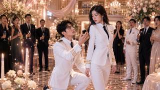 五年感情換來他一句“玩玩而已”，她狠心拒絕求婚決然離開，再次重逢他成了她的頂頭上司，冷面男人執念難壓，瘋狂追妻非要把她重新娶回家!  #love #cinderella #tvshow #drama screenshot 4
