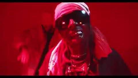 Lil Wayne - Uproar ft. Swizz Beatz