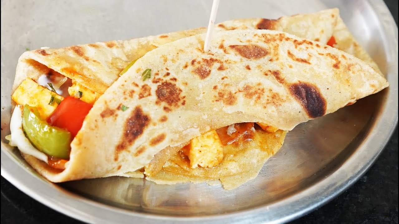 Chilli paneer roll