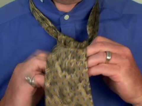 How to Tie a Tie: The Pratt and Shelby Knot
