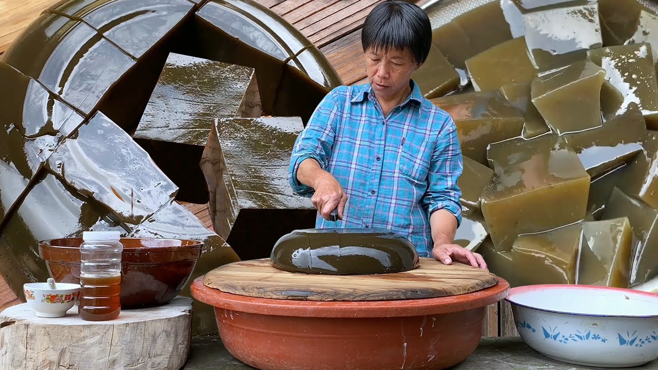 煮仙草磨米浆，阿嬷制作仙草冻仙草蜜，嫩滑爽口超Q超弹！ 【闽湖阿嬷Fujian Grandma】