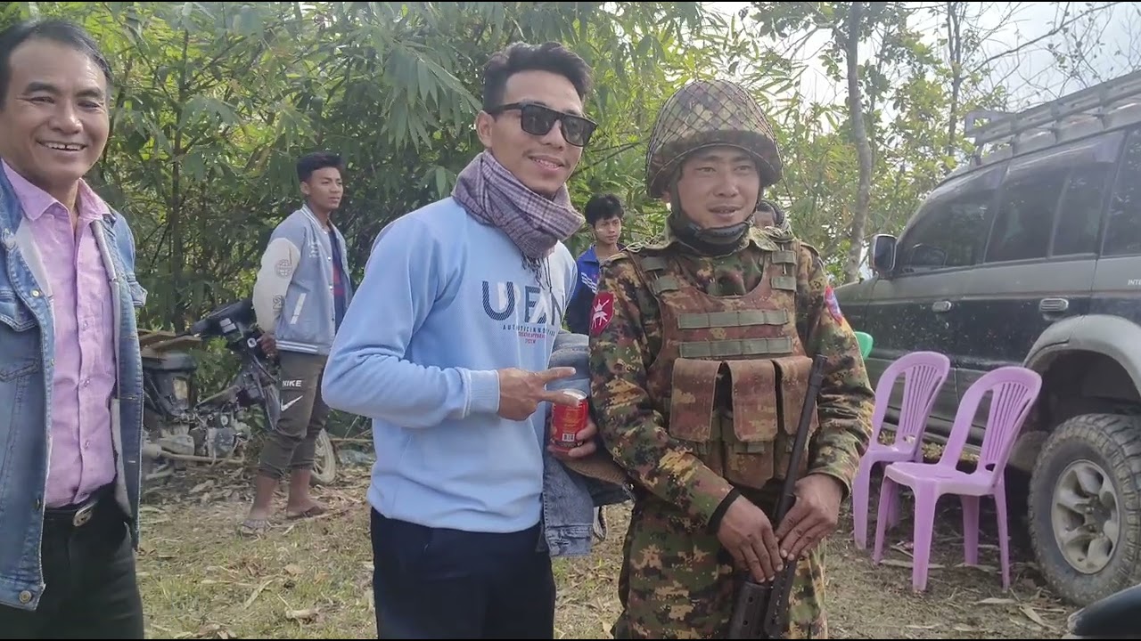 Pangsau Pass international Border:  Burma and India