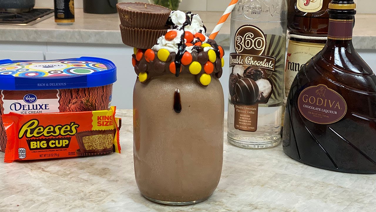 Reese's Peanut Butter Cup Freakshake