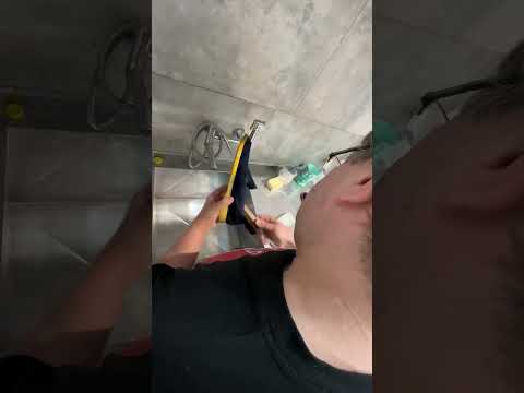 Несмотря на рассохшуюся