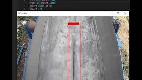 Conveyor belt damage detection using deep learning.