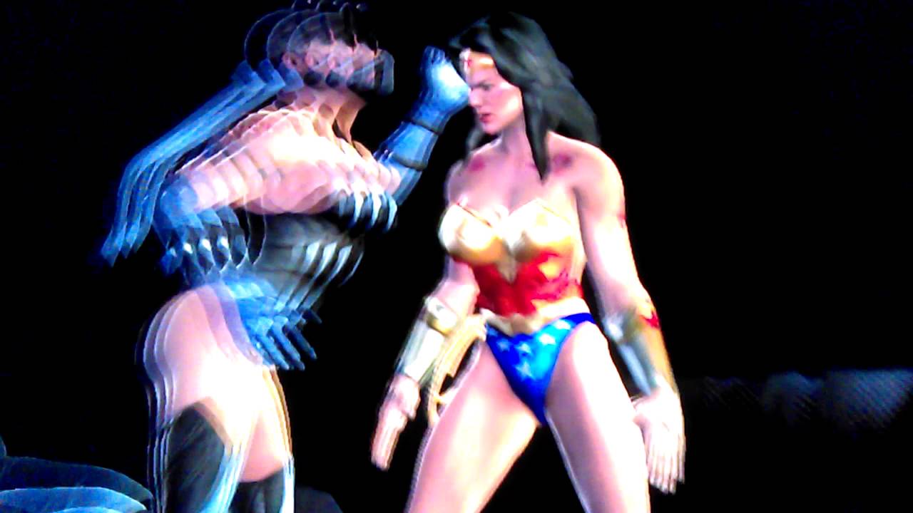 Mortal Kombat vs. DC Kitana kiss of death.