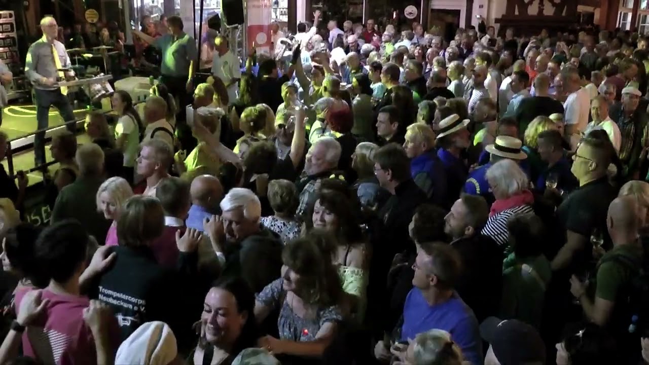 De Zwiebels - Engelbewaarder - Bernkastel 2023 - hoofdpodium