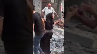 Soykırımcı İsrailin Saldırılarında Çocuklarını Kaybeden Filistinli Annenin Feryadı...