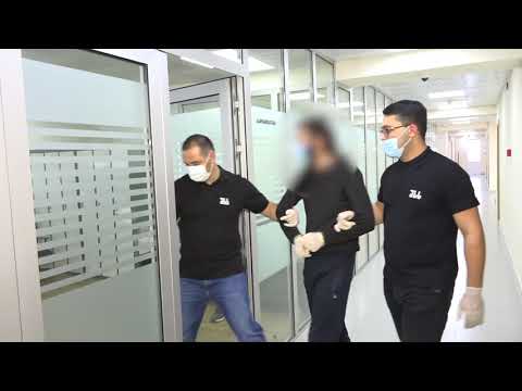 არასრულწლოვანს პირადი ცხოვრების ამსახველი ფოტოები მოტყუებით გადააგზავნინა