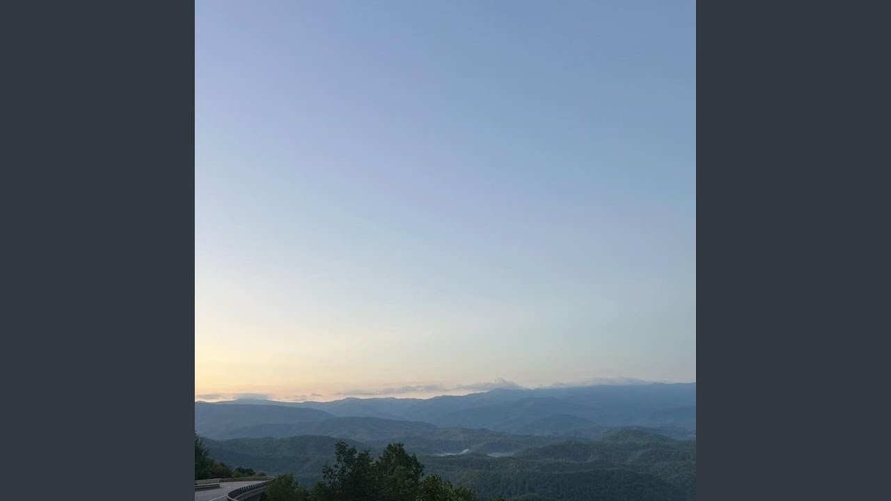 YouTube에서 Distorted 보기 YouTube에서 Distorted 보기