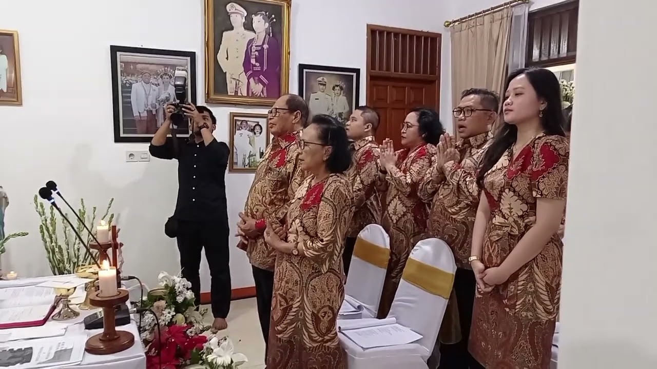 Misa Pernikahan Emas Bpk. Cornelius Suyadi - Ibu Fransisca Mujiani