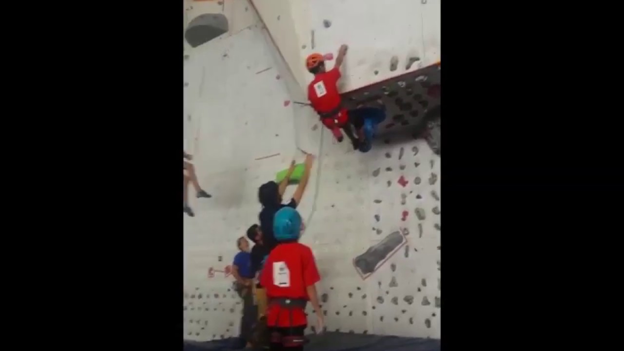 Escuela Juvenil de Escalada espacio acción: los primeros en la Liga de Madrid