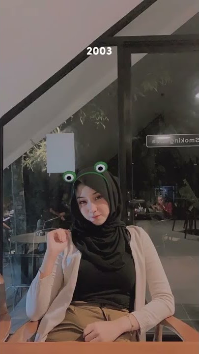 Adelia Cantik | SholeHot