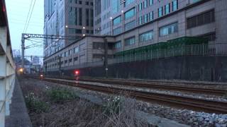 20160403_174次自強號汐科段通過