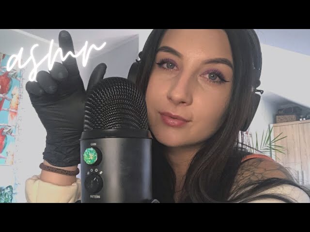 ASMR| Gloves and mouth sounds