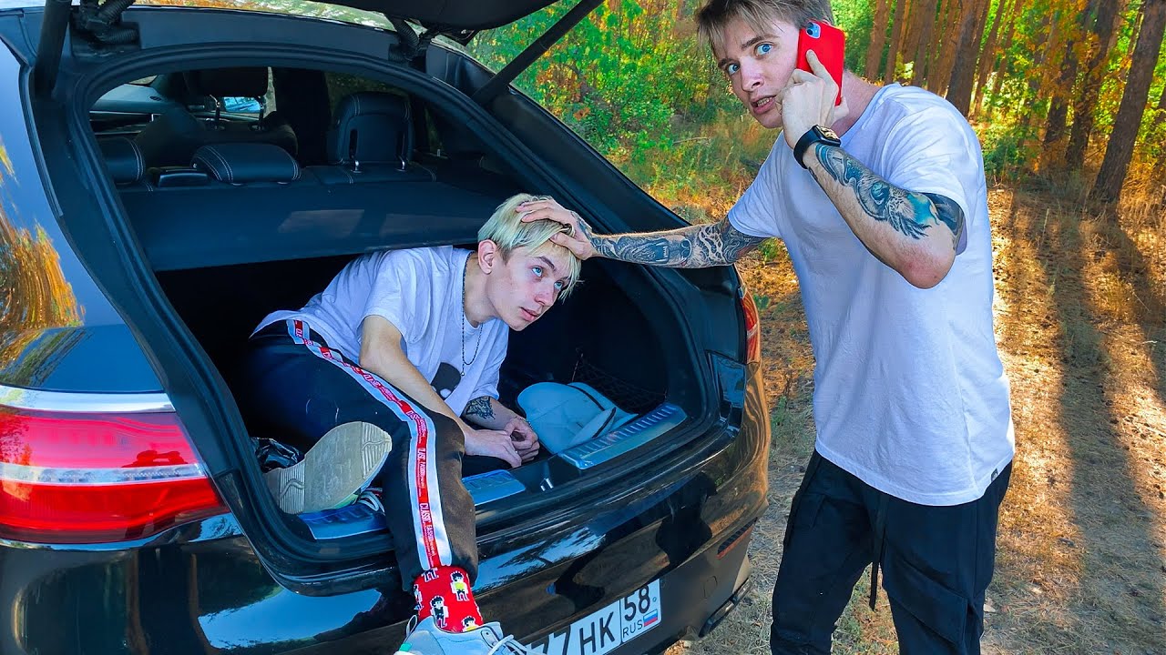 макс ващенко похитили. макс ващенко похитили. макс ващенко маньяк в лесу. старый маньяк макса ващенко. макс ващенко похитили.