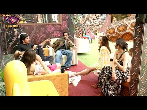 Bigg Boss 20 LIVE: Gullu Kanika Ne kheenchi Ek Duje Ki Taang, Isha Ne Bhi Ki Masti