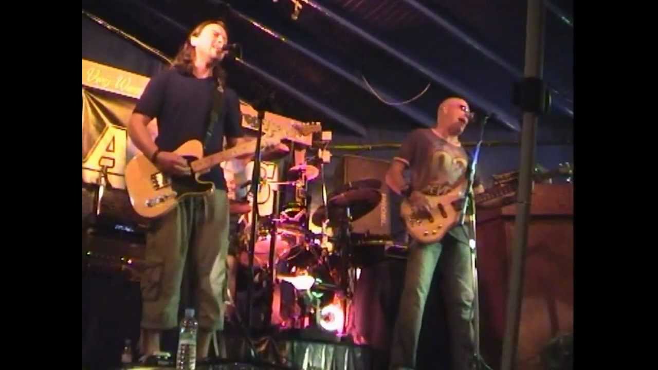 Howard Moss with Axis - Boys Are Back In Town