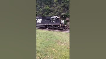 Norfolk Southern engine 6301 pulls freight train rounding Horseshoe Curve 5/21/15