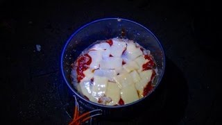 Deconstructed pizza - gourmet backpacking food