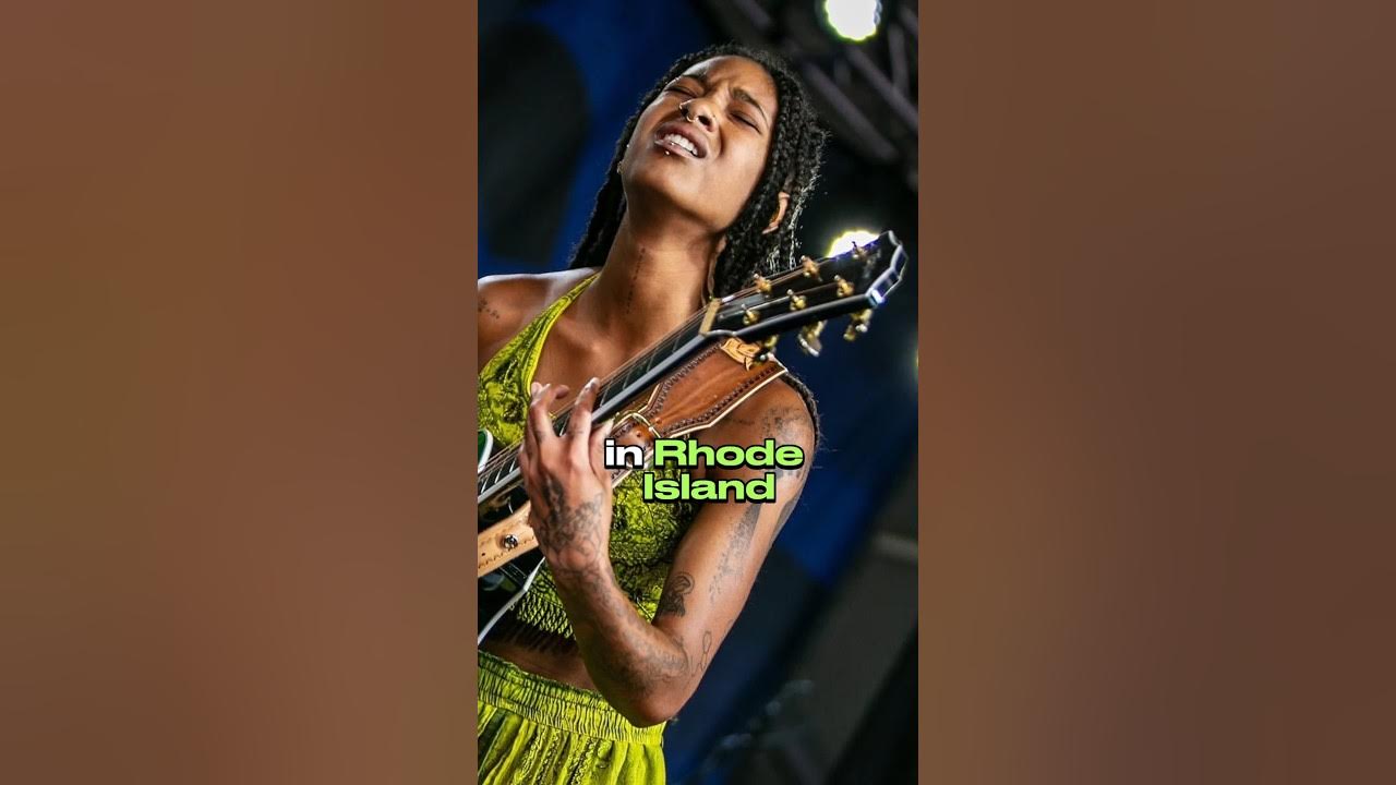 Willow Smith Joins Janelle Monáe and Dianne Reeves at Newport Jazz Festival Willow Smith Joins Janelle Monáe and Dianne Reeves at Newport Jazz Festival