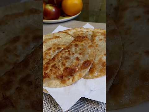 Чебуреки в готовой основе.#shorts