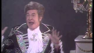 STANLEY BAXTER - LIBERACE