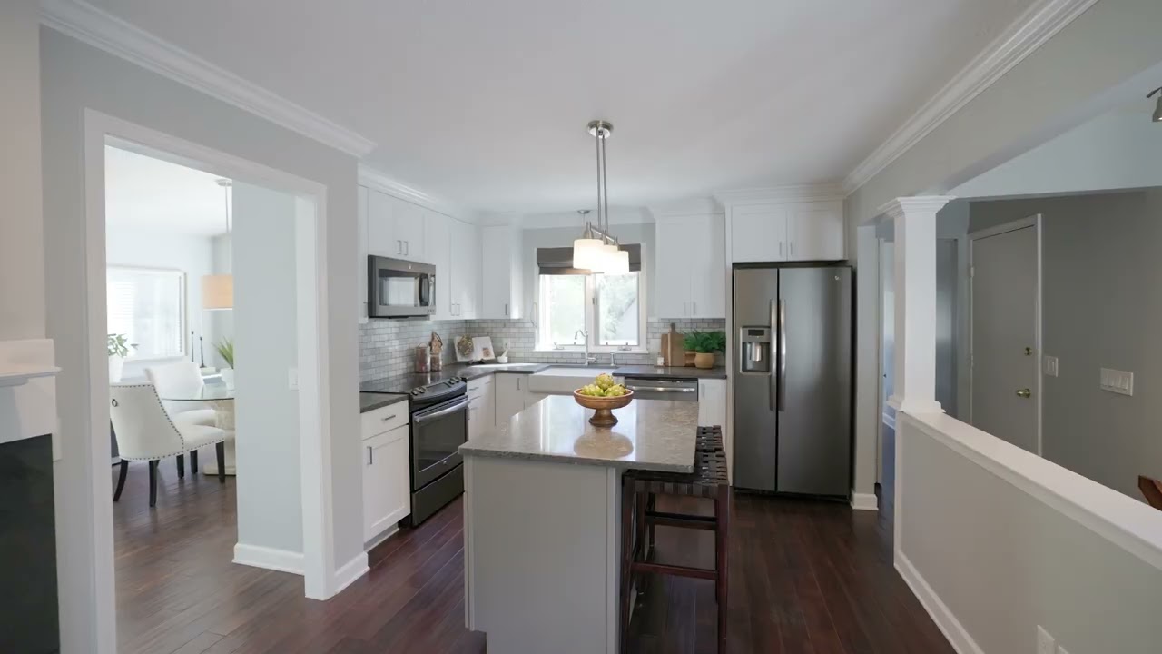 12 Erie Crescent Fairport, NY 14450