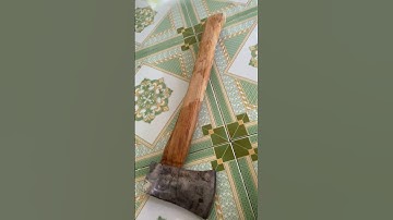 Rìu chẻ củi đi rừng . Hàng Nhật đẹp bén . Về sử dụng . Zalo 0339620956 . 500k