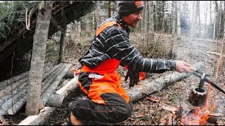 Metsätyömies laavulla pannukahvit ja makkarat| Sormet paloi| Paikat yöpymiskuntoon