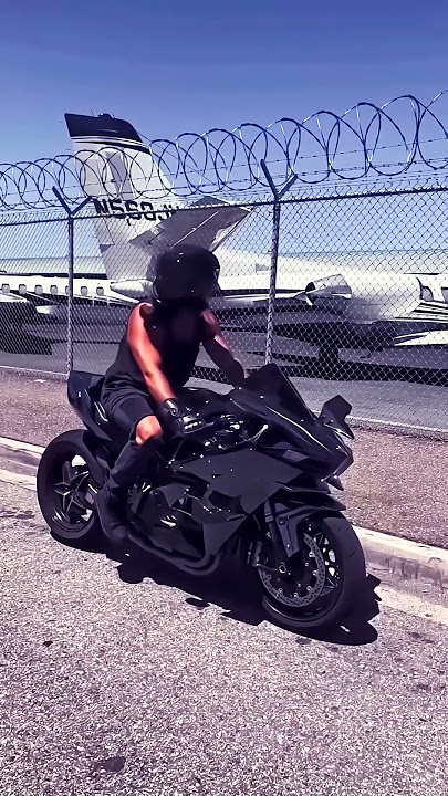 kawasaki ninja h2 road Ingal bike 🚀 #automobile #motovlog #h2r #zx10r #trending #viralshorts #shorts