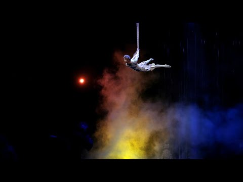 Vídeo: Acrobata Do Cirque Du Soleil Morre Após Cair Em Show