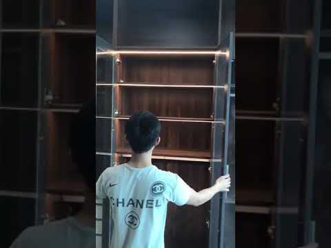 Video Thi Công Đèn Led Thanh Tủ Trưng Bày Cảm Biến Đóng Mở... - youtube