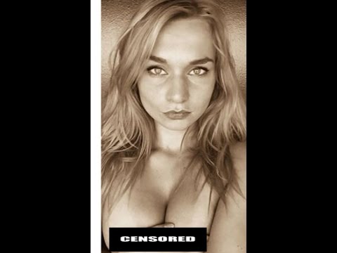 ✔️✔️ ZOIE BURGHER GETS NAKED ON TWITCH  ✔️✔️