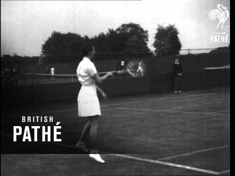Visiting Tennis Queens (1938)