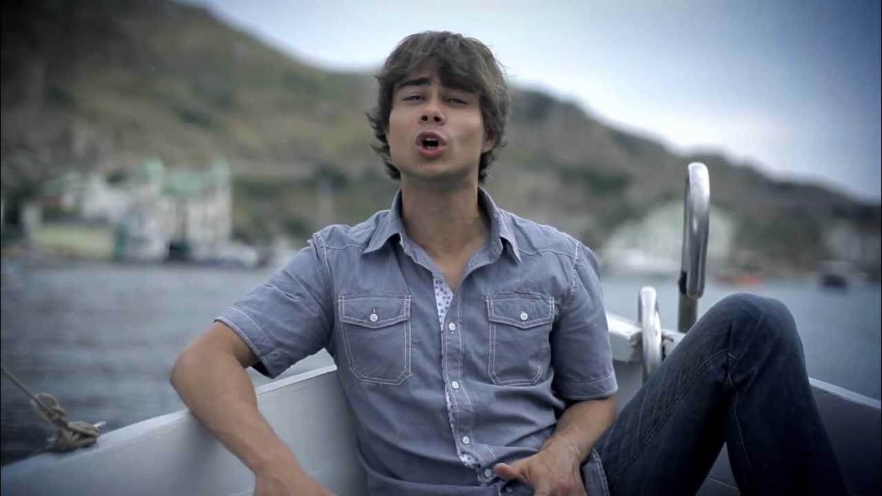 Alexander Rybak "Небасхіл Еўропы"(Belarusian "Europe Skies)Official Music Video Alexander Rybak "Небасхіл Еўропы"(Belarusian "Europe Skies)Official Music Video