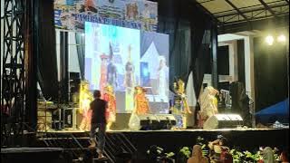 Tarian etnis Sumatera Utara SMPN 3 Sibolga pada pameran UMKM Sibolga 2023