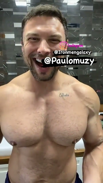 Paulo Muzy’s muscle chest with a little nipple play