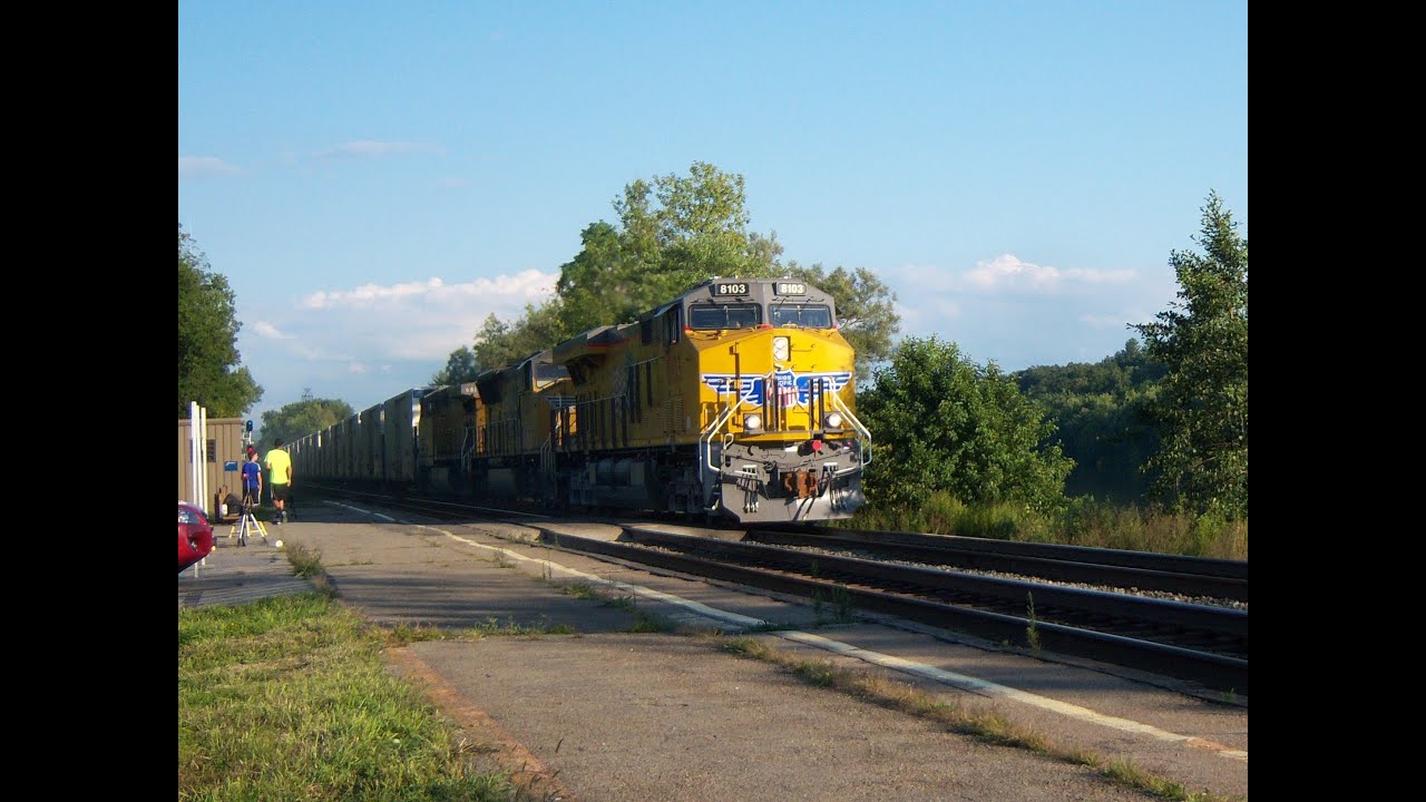 [HD] Action on CSX's Chicago Line Part 1. - YouTube