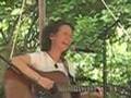 Suzanne singing