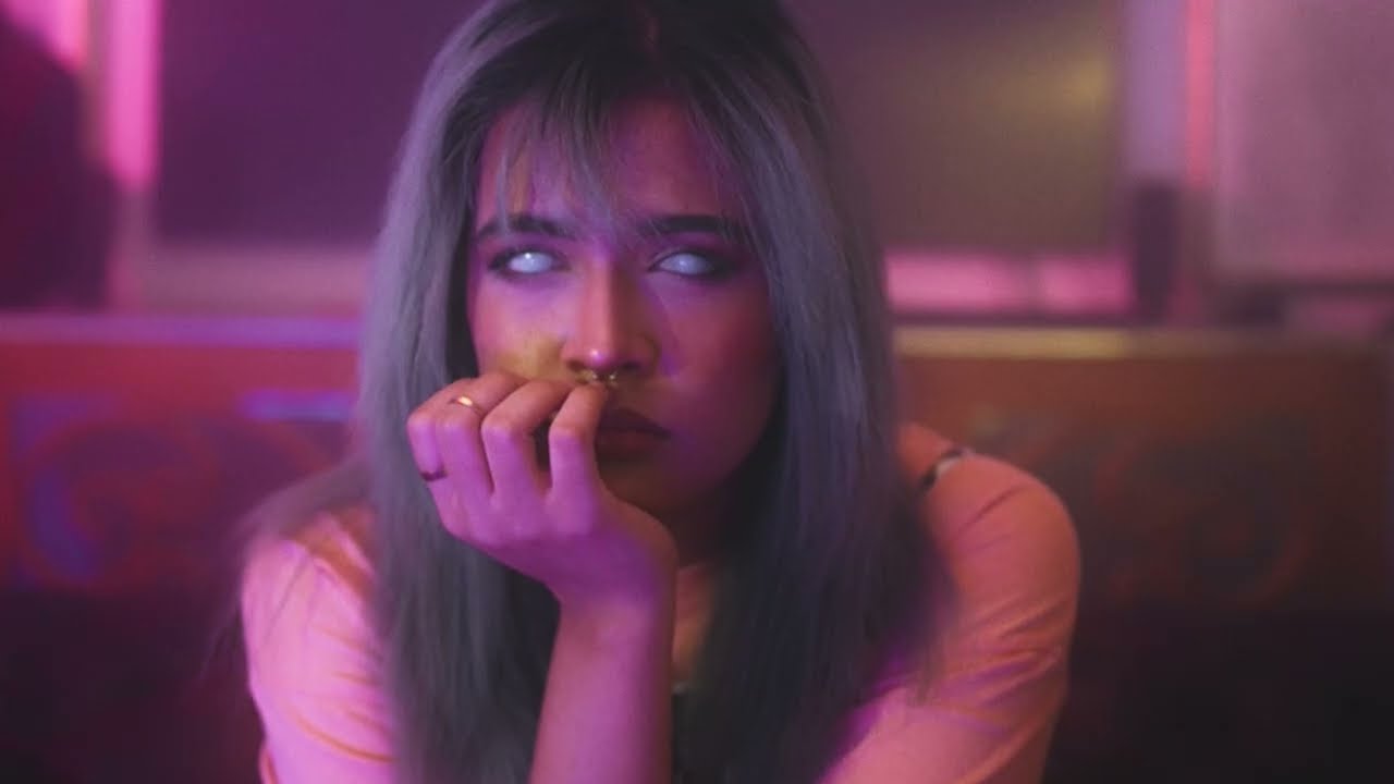 Mira Fairooz Nazifa - Resuscitate (Official Music Video) en YouTube Mira Fairooz Nazifa - Resuscitate (Official Music Video) en YouTube